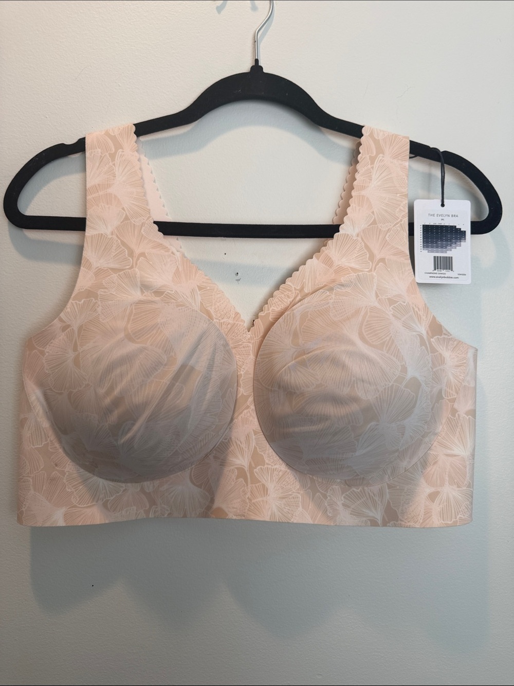Seamless Floral Wireless Bra in Blush Pink
